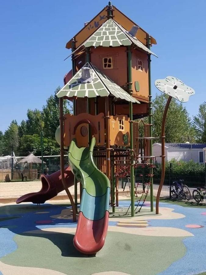 Mobilhome 4 Ca61 Виас Экстерьер фото